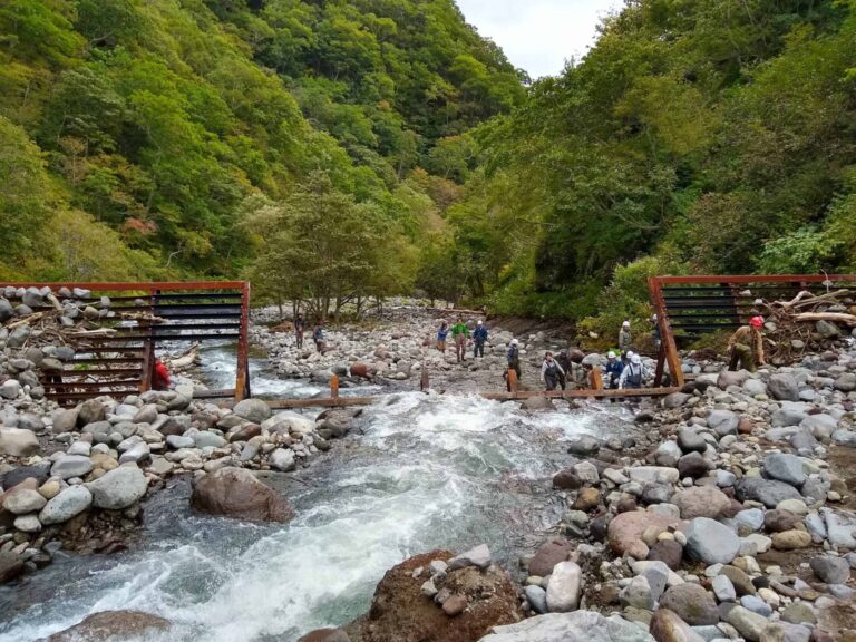 In Hokkaido, the Dams Finally Come Down